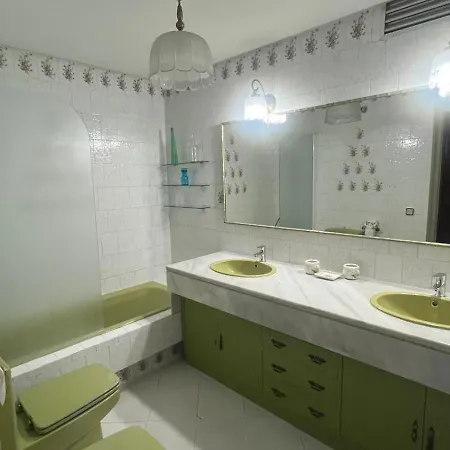 Appartement Centrico, 5 Bedrooms, 5 Banos En-suite *