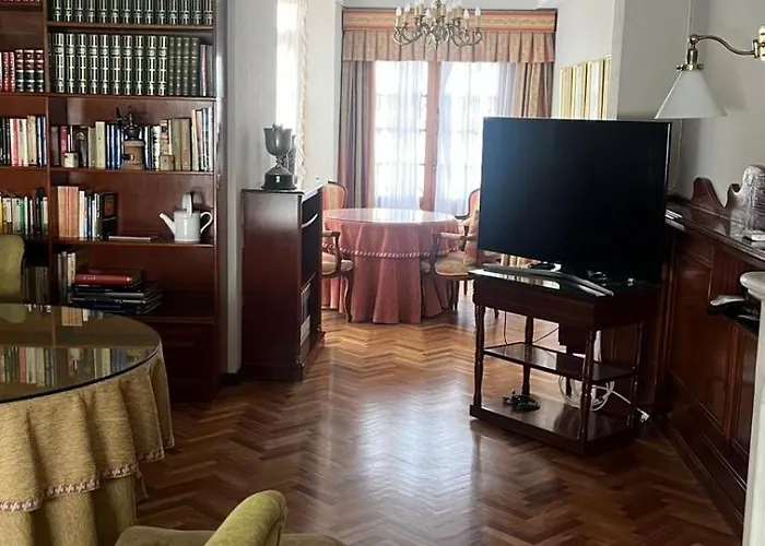 Centrico, 5 Bedrooms, 5 Banos En-suite Jerez de la Frontera