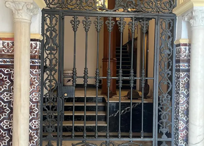 Centrico, 5 Bedrooms, 5 Banos En-suite Apartman *